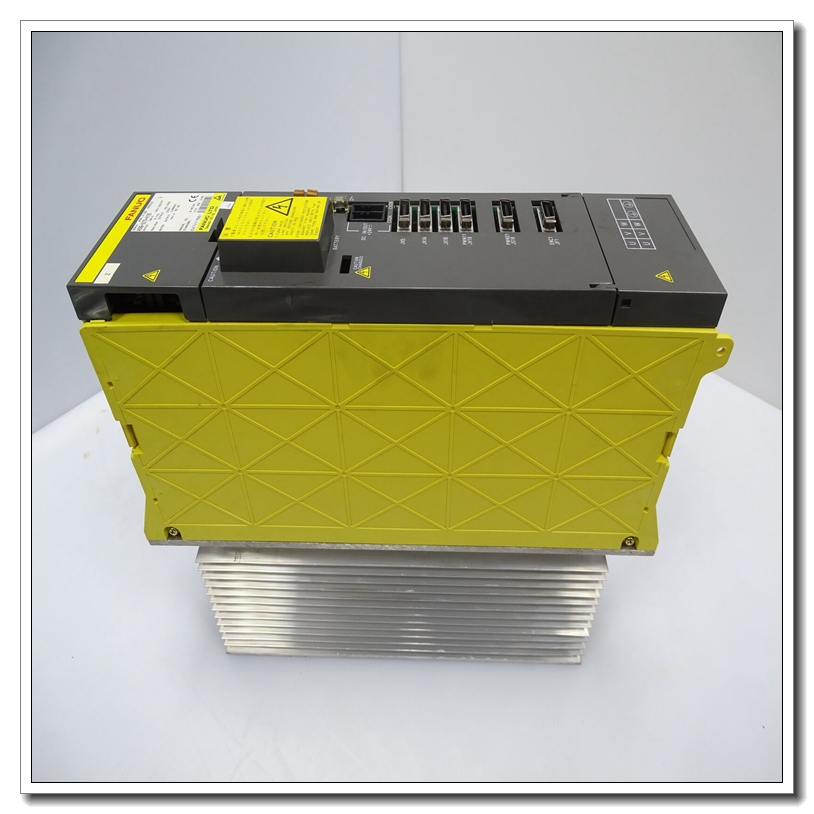 FANUC A05B-2601-C400 電機